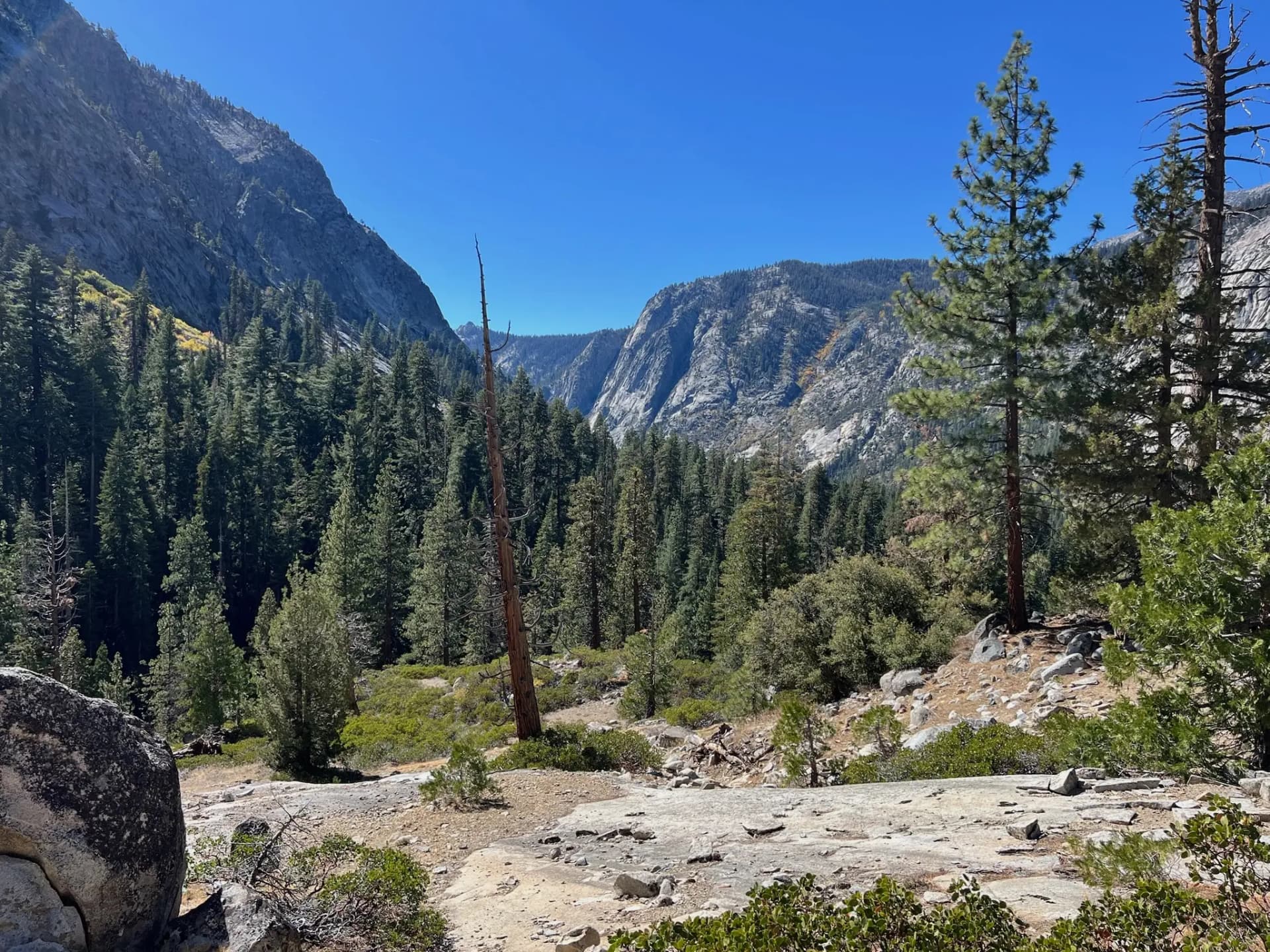 First glimpse of Paradise Valley from Woods Creek around 13:00.