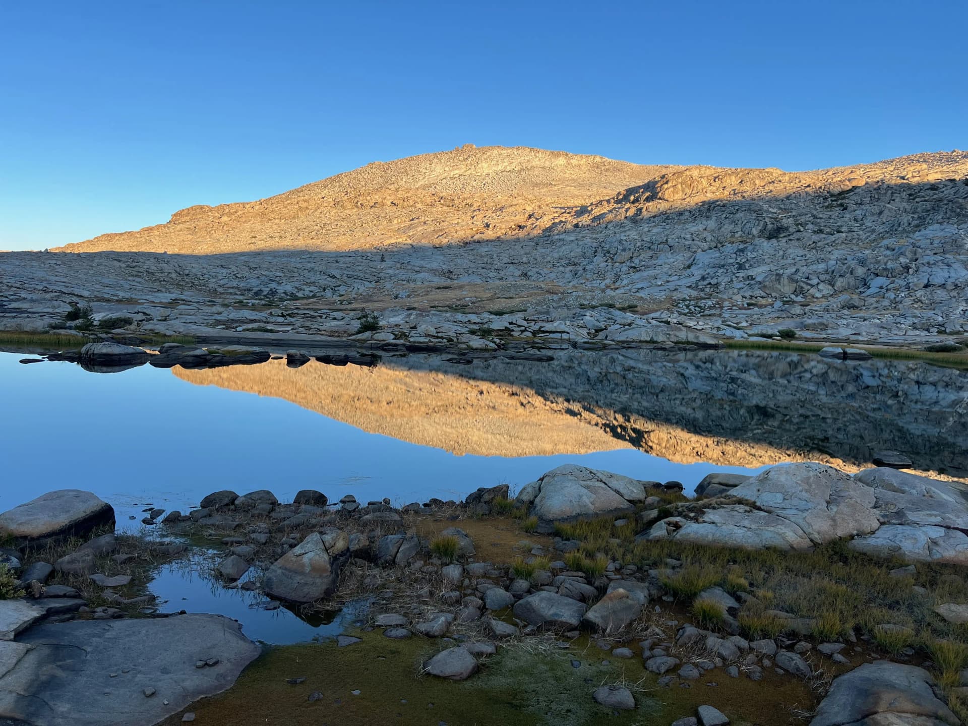 Morning on Topaz Lake.
