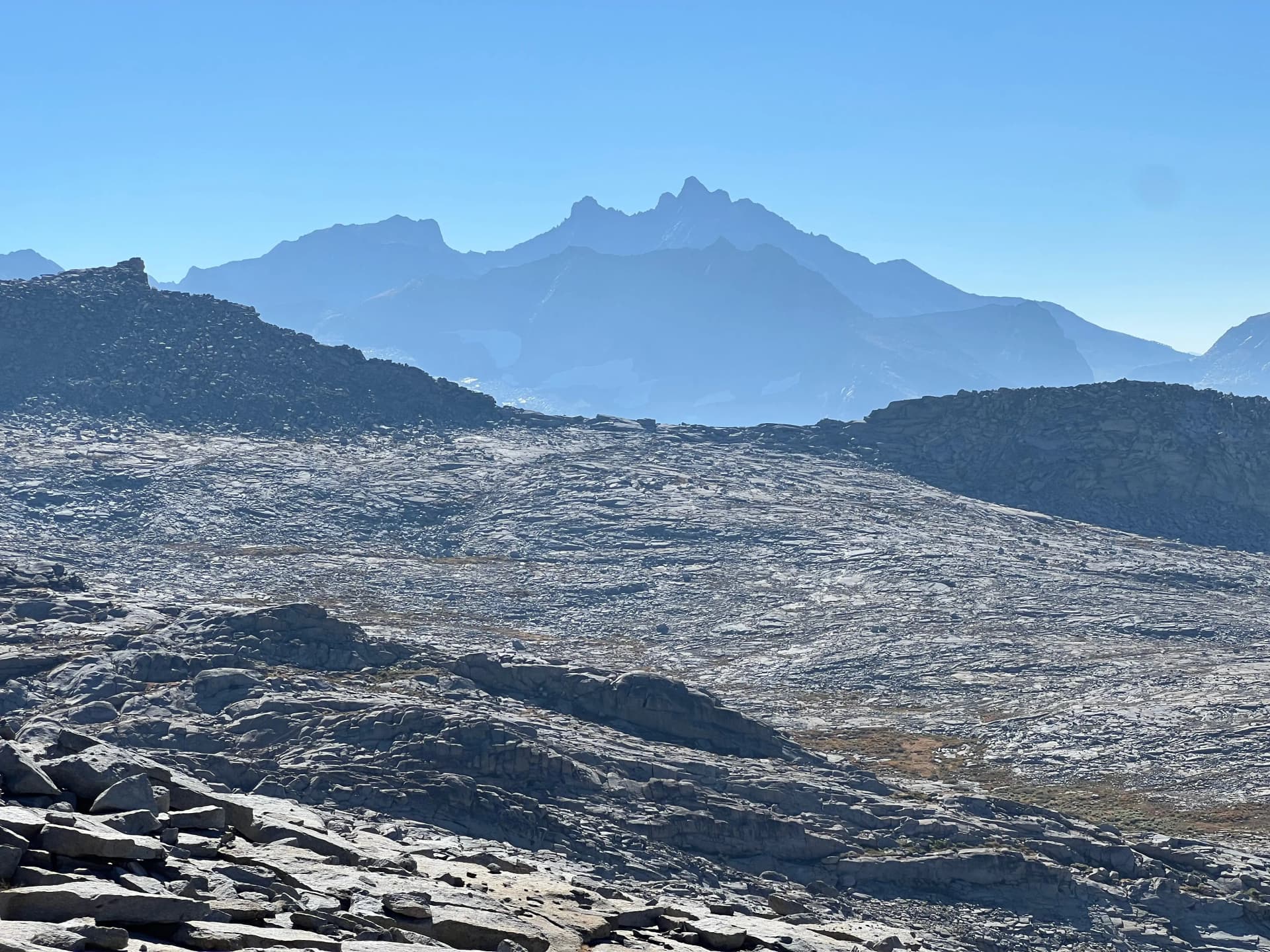 Pterodactyl Pass with Mt Stewart and the Kaweahs in the background