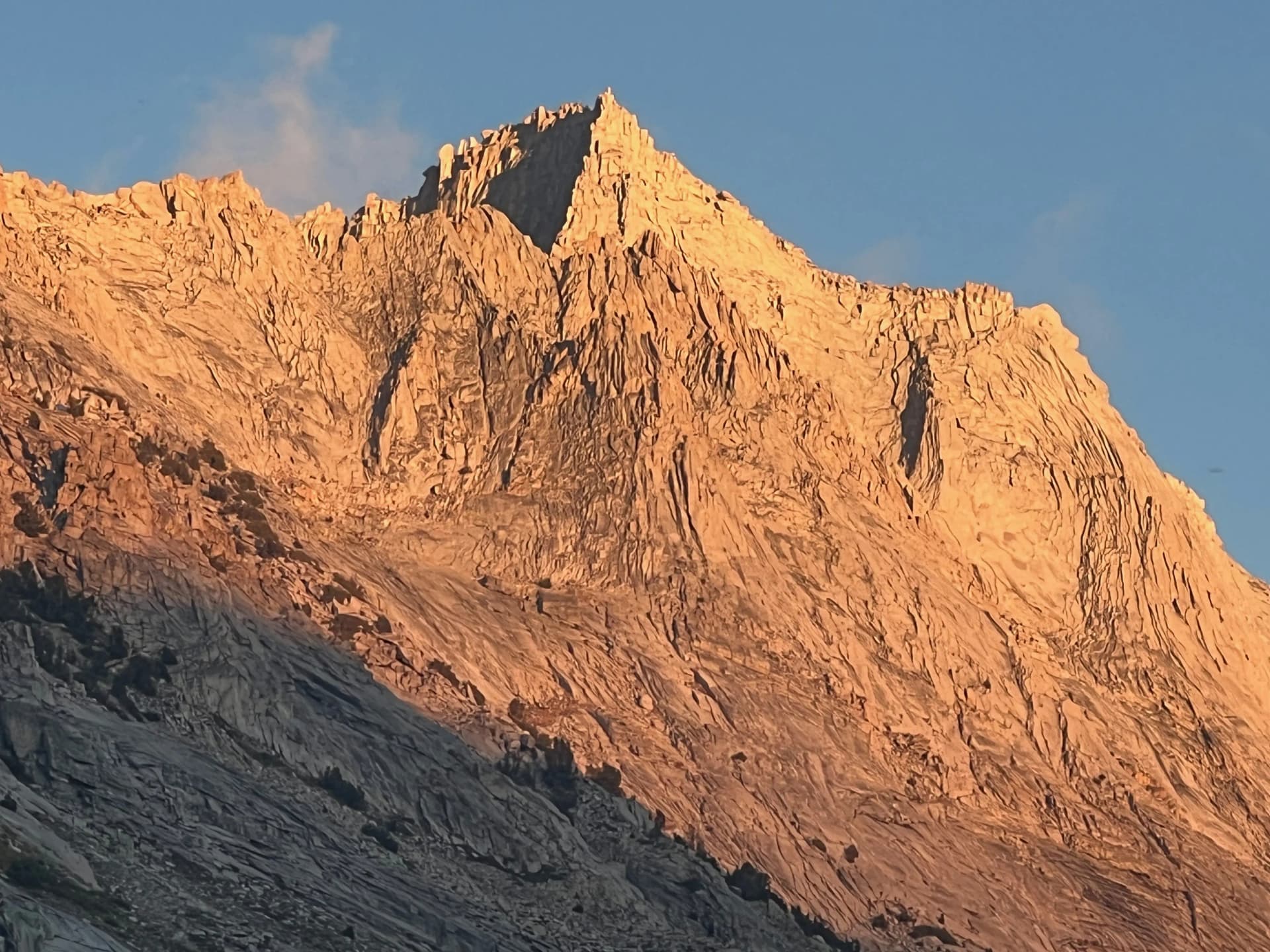Deadman Canyon alpenglow. The range of light indeed.